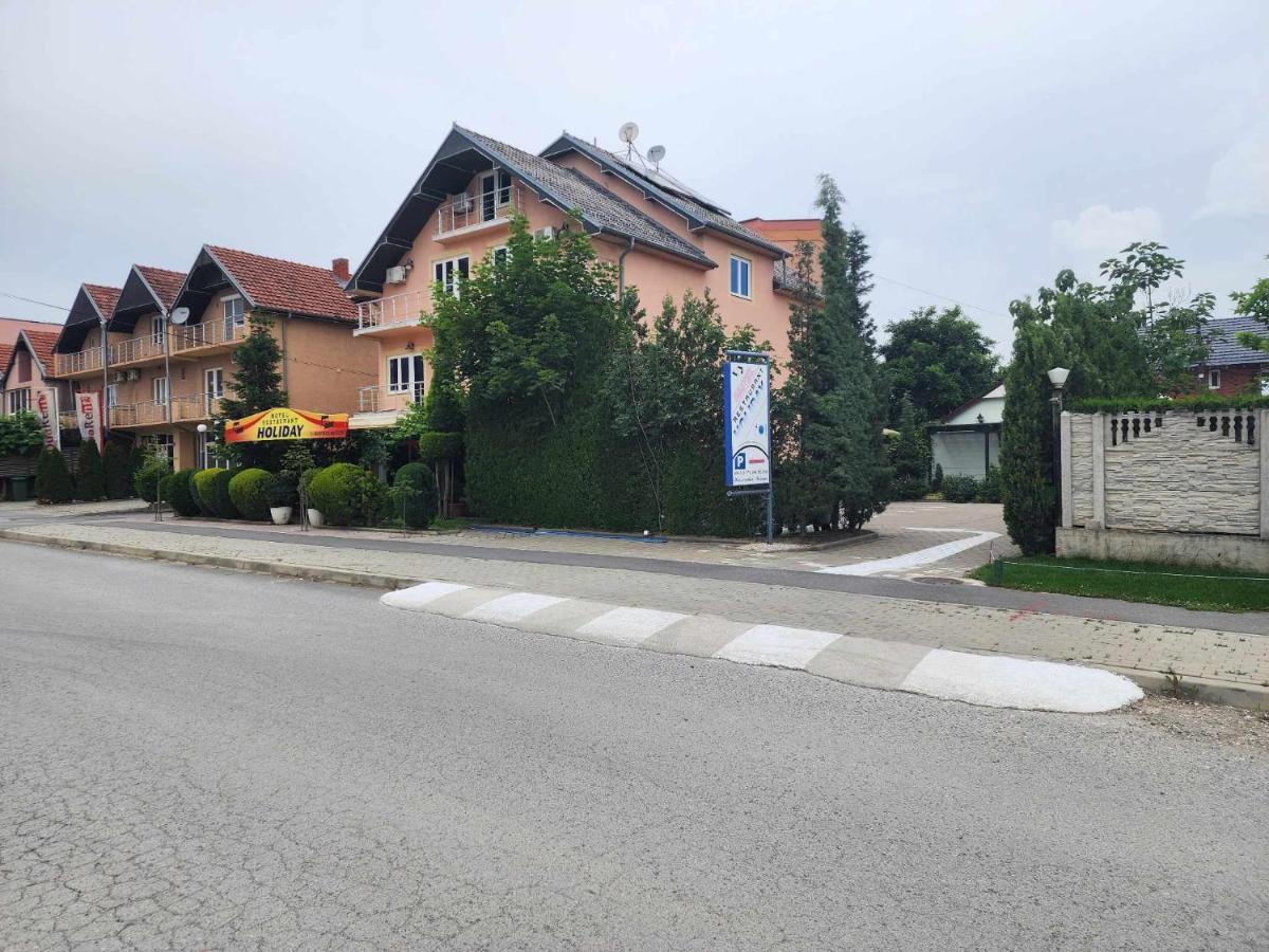 Holiday Ferizaj Zewnętrze zdjęcie
